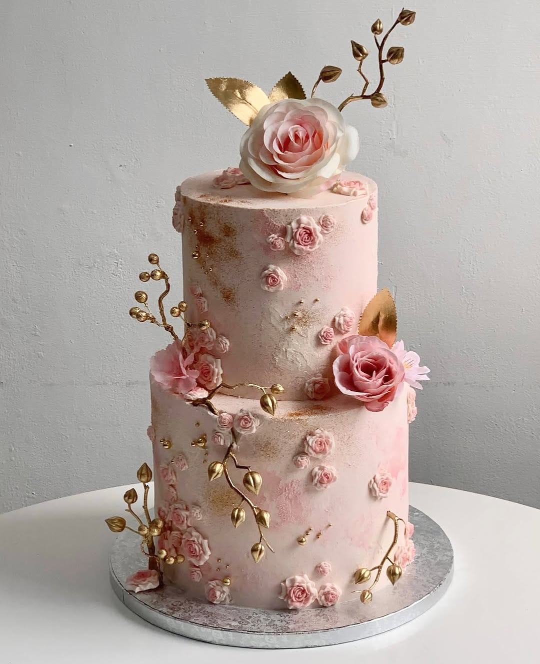 Post 3 by Lulu Kayla on Instagram (image)