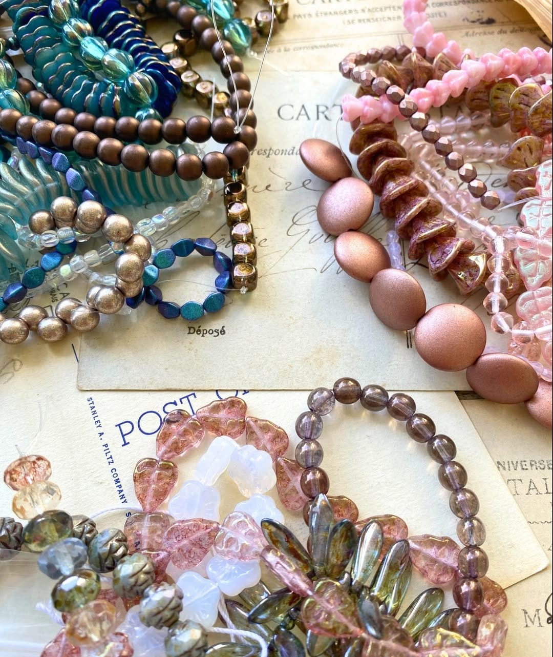 Post 1 by Artbeads on Instagram (image)