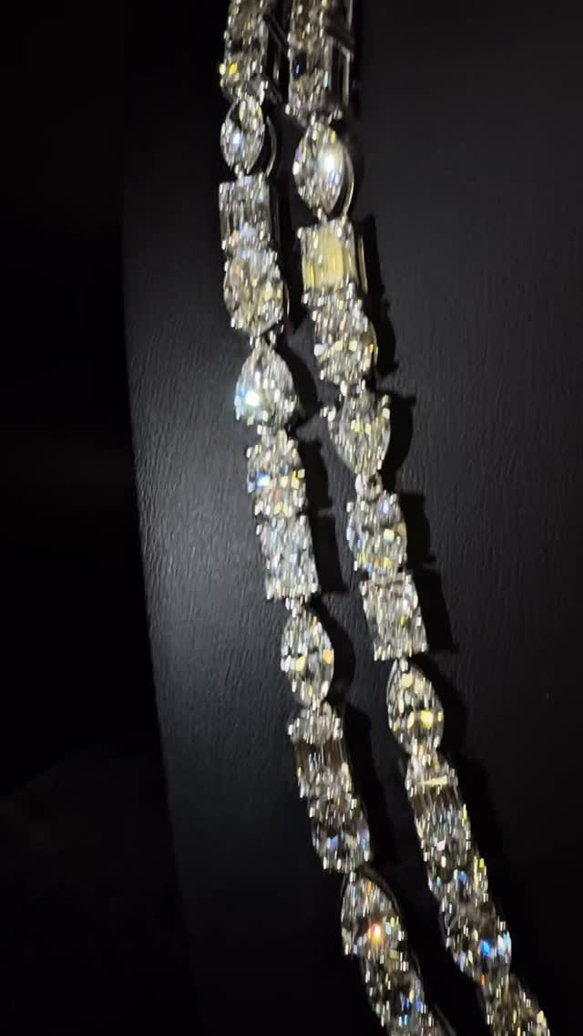 Post 5 by Lake Side Diamond on Instagram (video)