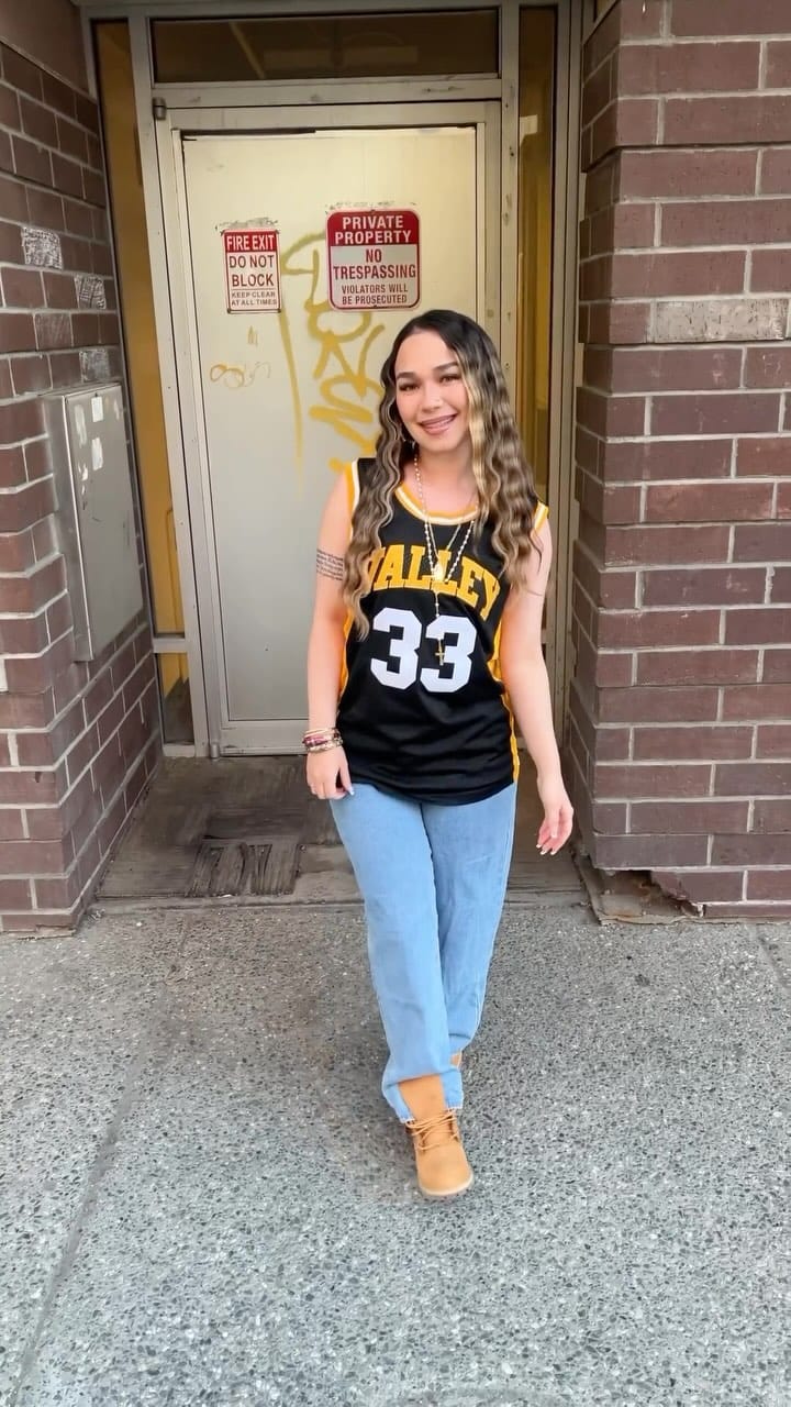 Post 2 by Clutch Jerseys International 🔌 on Instagram (video)