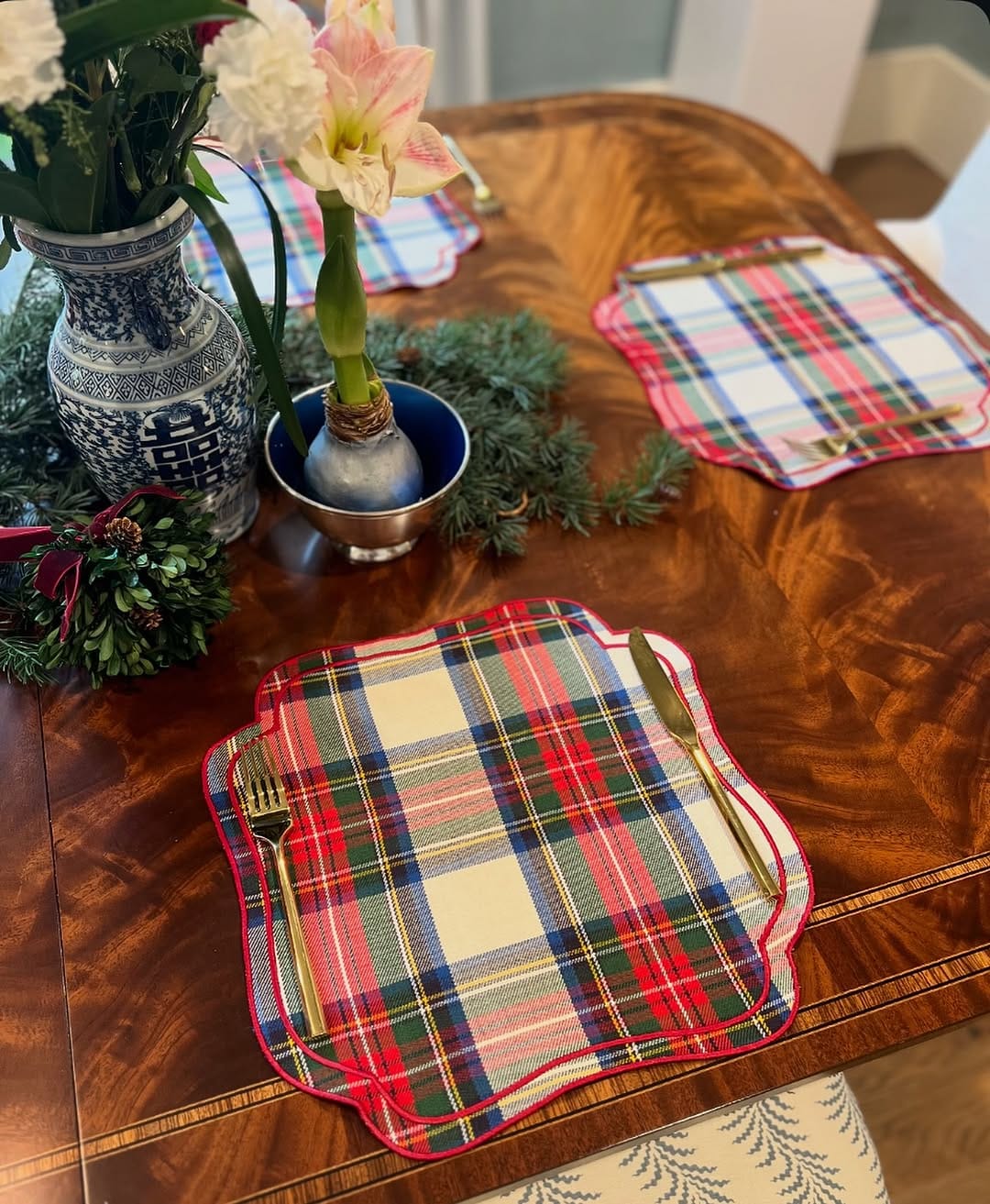 Post 3 by Jacquelyn Reese Linens on Instagram (image)