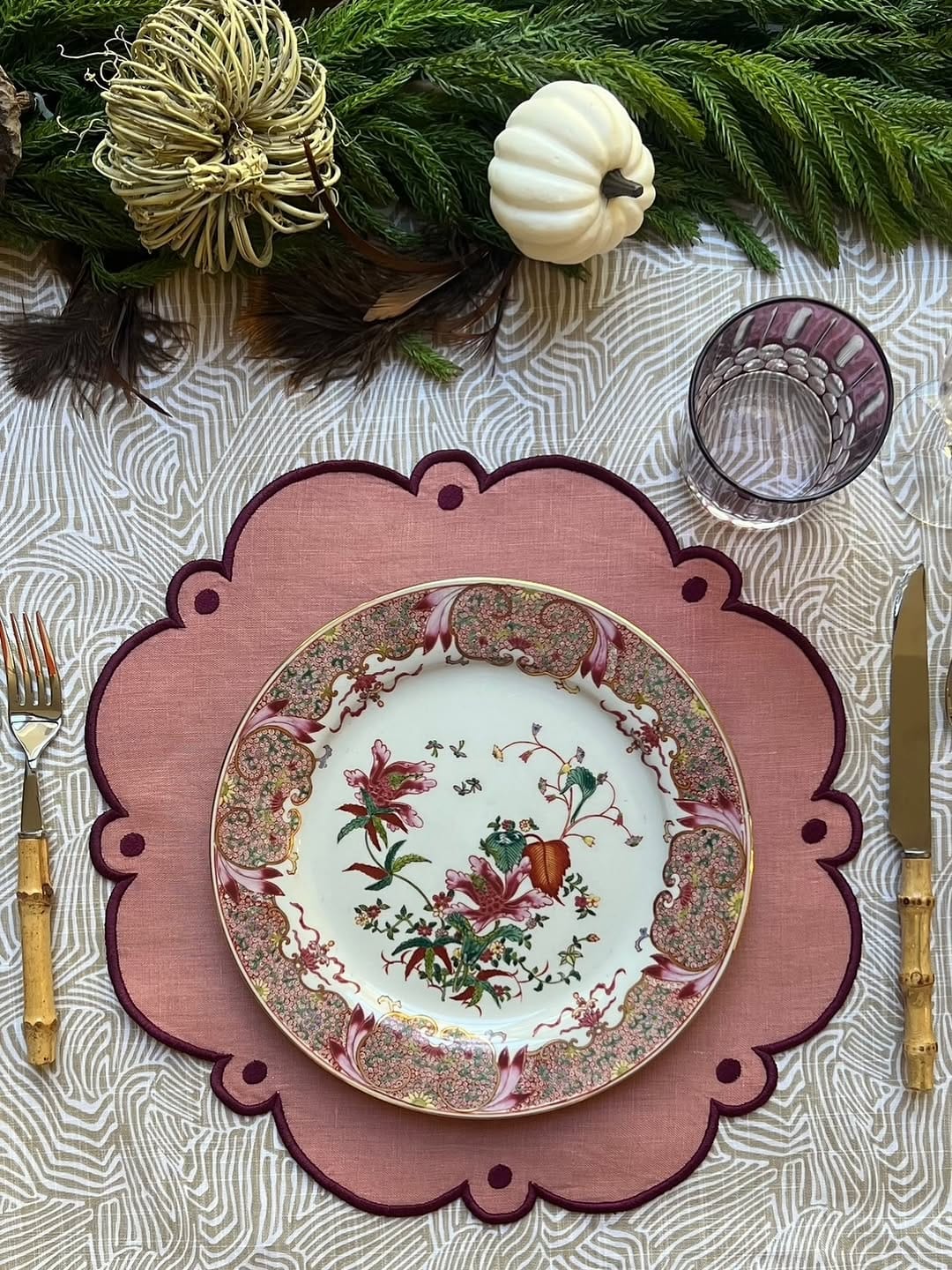 Post 6 by Jacquelyn Reese Linens on Instagram (image)