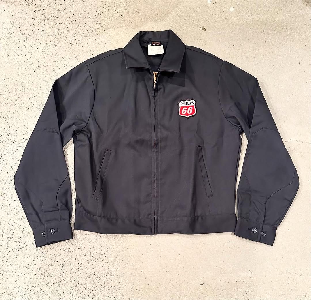 Post 6 by DELIGHT CLOTHING&SUPPLY on Instagram (carousel)