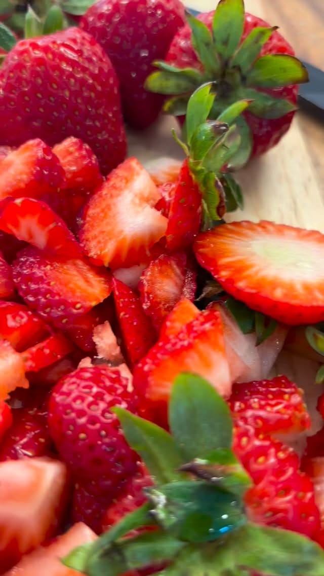 Post 6 by A Luxury Sprinkle Brand on Instagram (video)