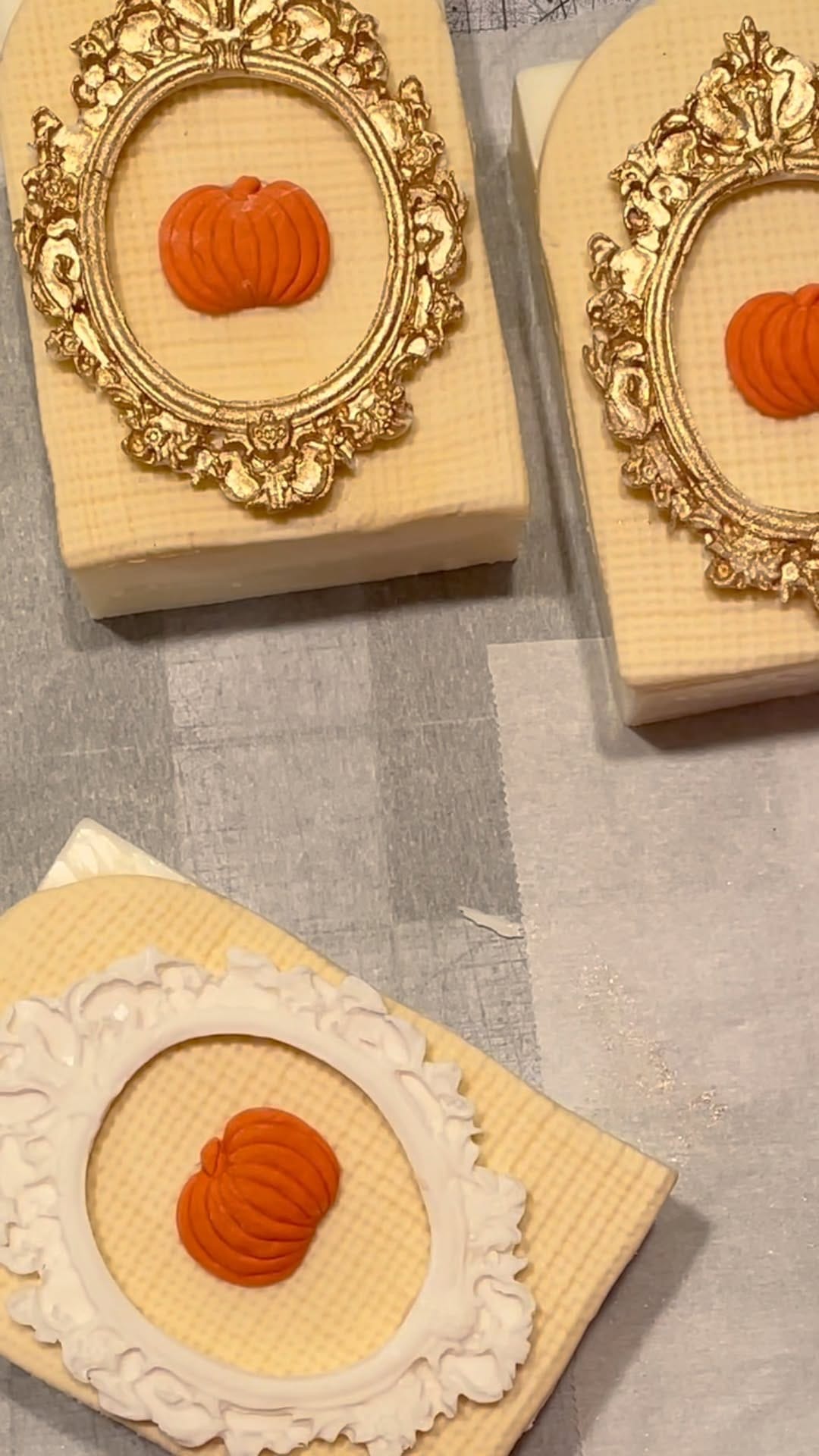 Post 4 by A Luxury Sprinkle Brand on Instagram (video)