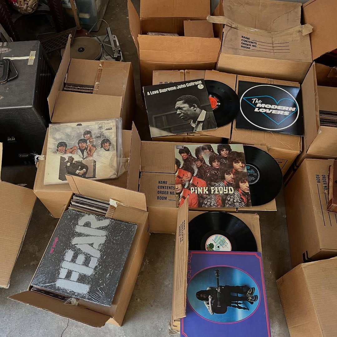 Post 10 by Arroyo Records on Instagram (image)