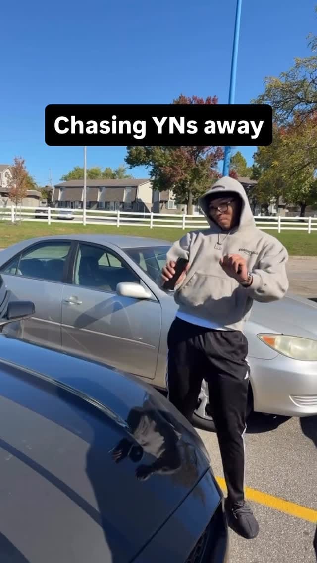 Post 1 by BossKicks on Instagram (video)