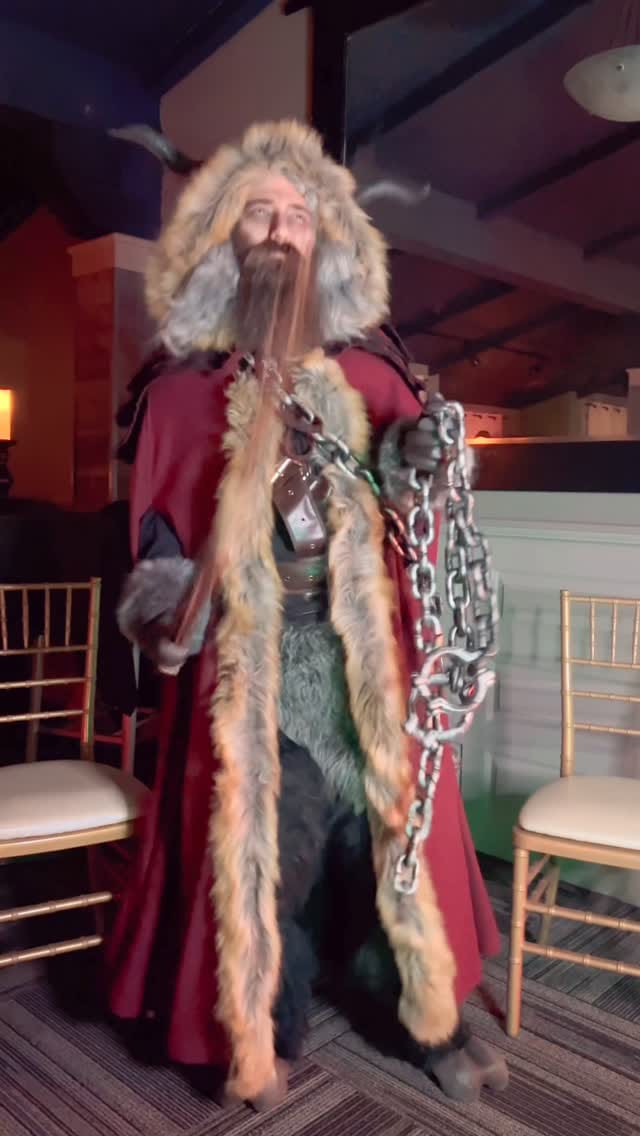 Post 5 by Vampfangs® on Instagram (video)