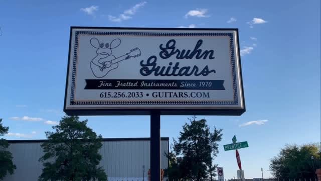Post 10 by Gruhn Guitars on Instagram (video)