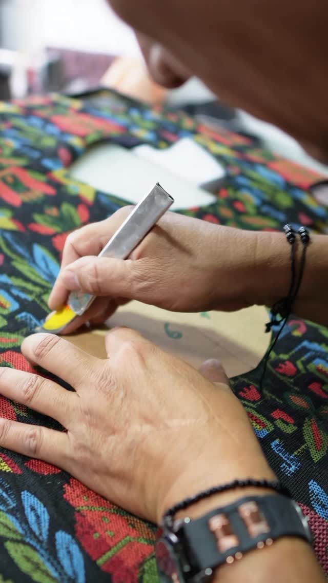 Post 2 by TENIS PARA MUJER Y HOMBRE on Instagram (video)