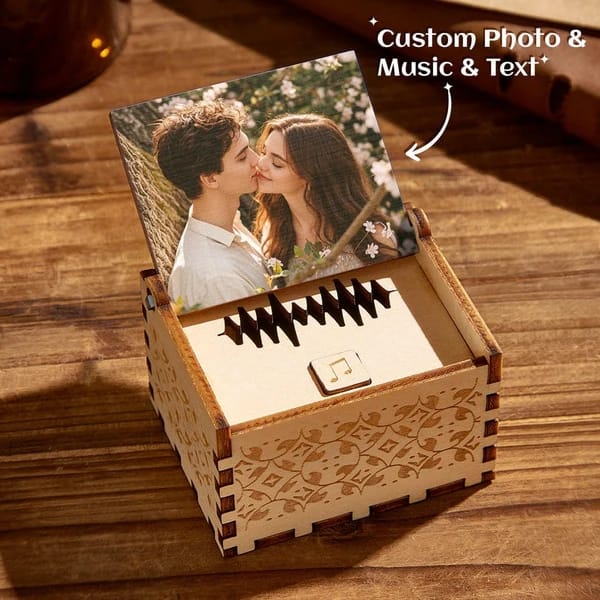 Post 8 by Giftlab Personalized Gifts on Instagram (image)