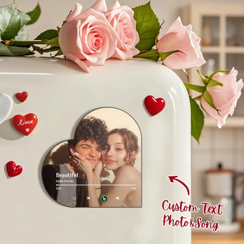 Post 7 by Giftlab Personalized Gifts on Instagram (image)
