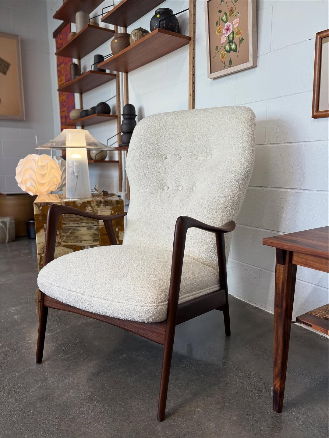 Post 9 by Hawaii Mid Century Modern on Instagram (image)