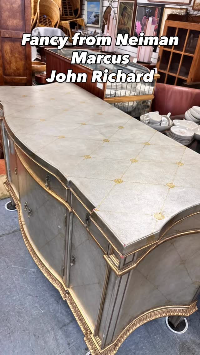 Post 7 by Consignment Center on Instagram (video)
