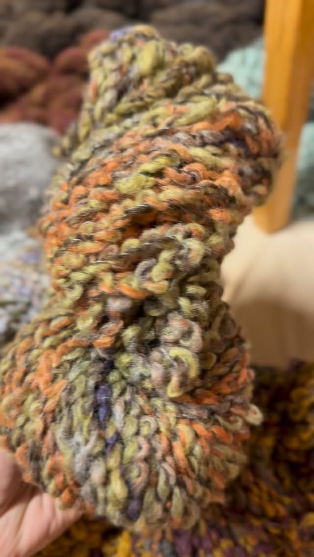 Post 3 by Höner&Eir - #nutidenyarn on Instagram (video)