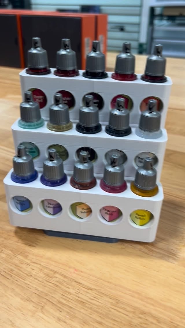 Post 4 by Airbrush Supplies on Instagram (video)