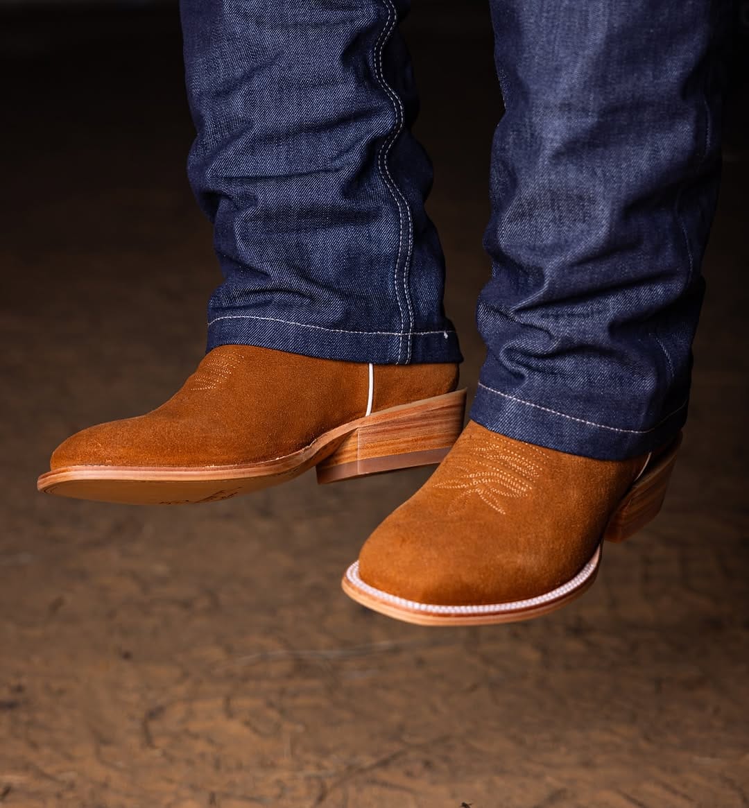 Post 5 by TEXAS COUNTRY WESTERN BOOTS on Instagram (carousel)