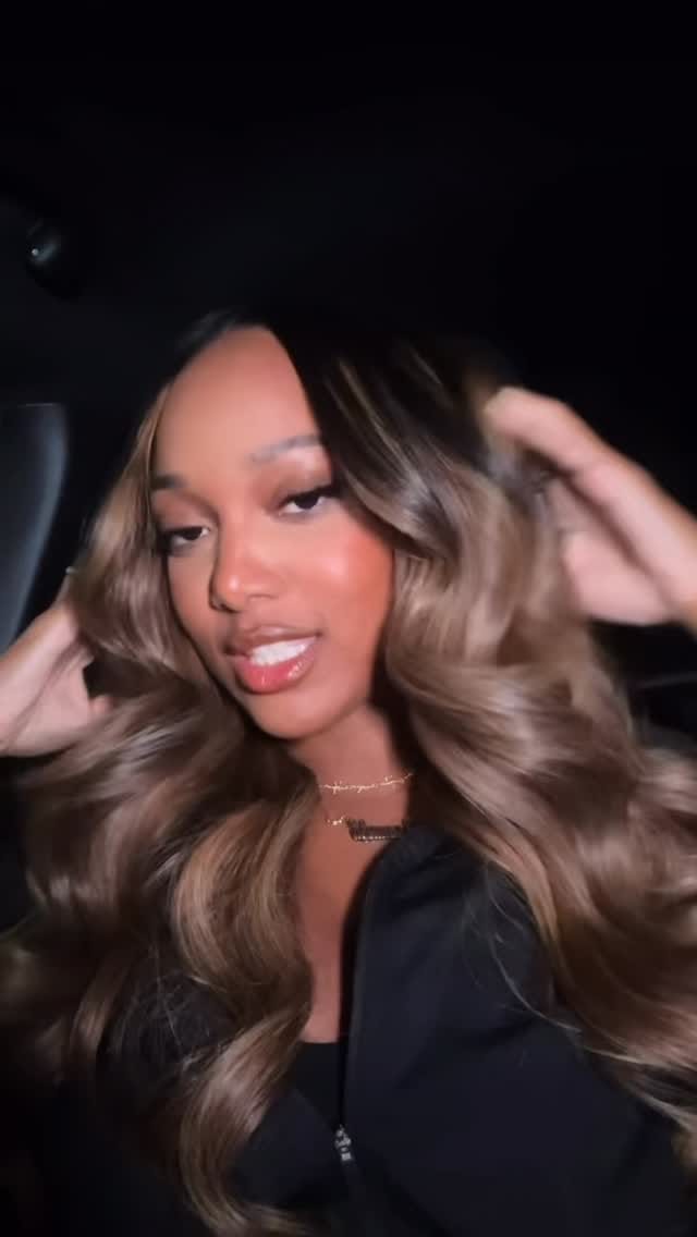 Post 3 by B'Krowned Beauty Bar on Instagram (video)