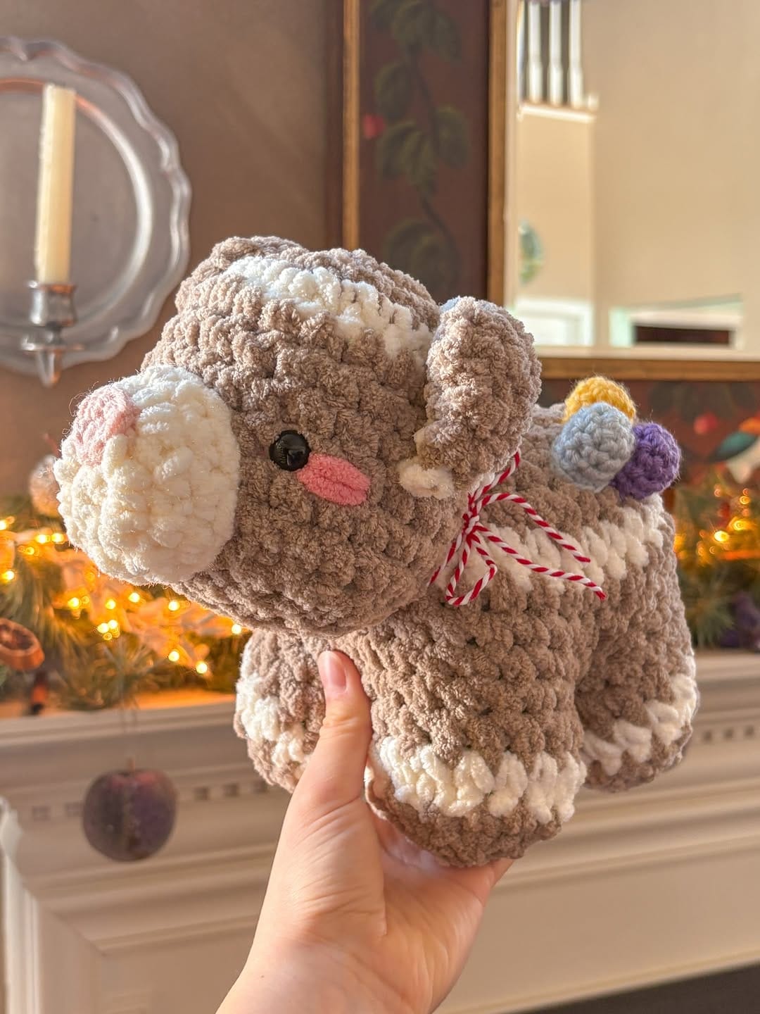 Post 8 by Scarlet’s Stitchery est. 2018 on Instagram (carousel)