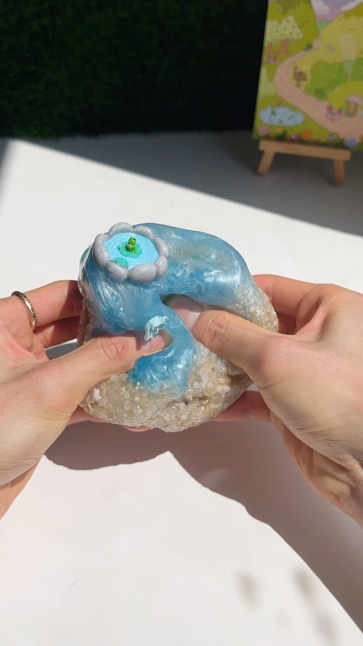 Post 6 by LIME SLIMES COMPANY on Instagram (video)