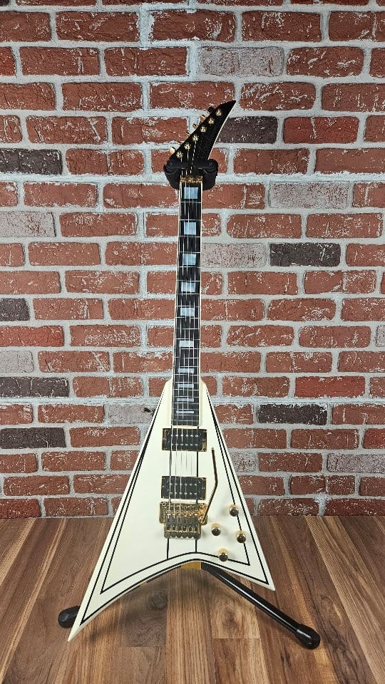 Post 4 by Diablo Guitars Axes Of Evil on Instagram (video)