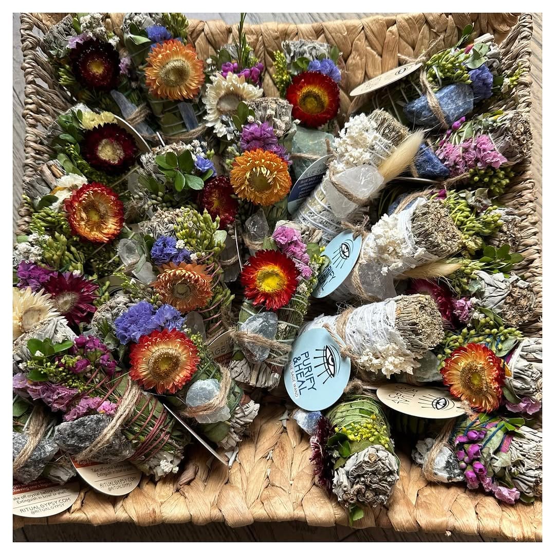 Post 6 by RITUAL GYPSY on Instagram (image)