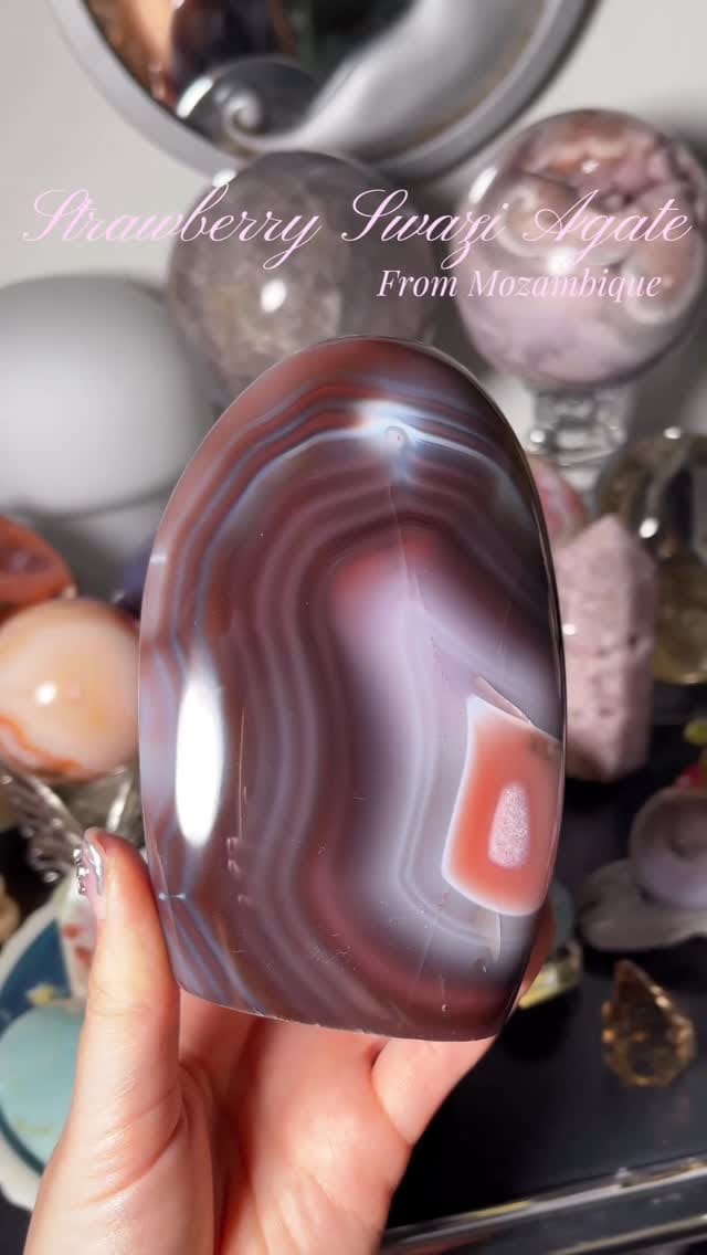 Post 4 by ⭒ Sarida Crystals 𐦍 ⭒ on Instagram (video)