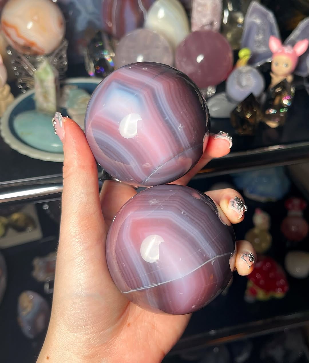 Post 2 by ⭒ Sarida Crystals 𐦍 ⭒ on Instagram (carousel)