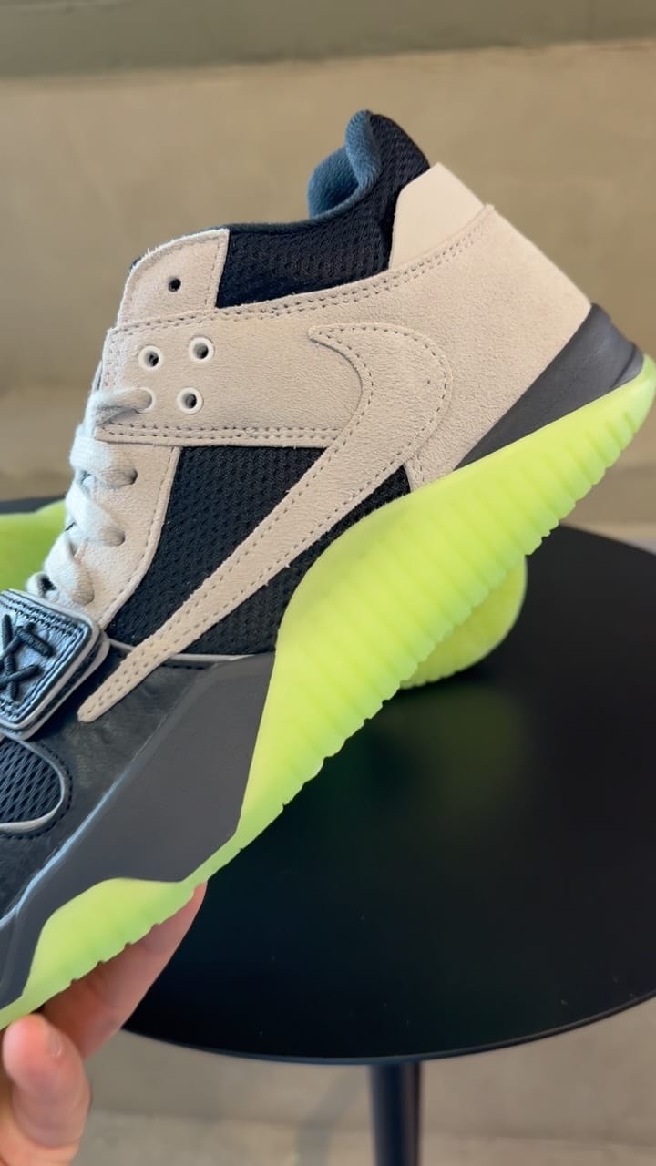 Post 5 by Sole Garden™ on Instagram (video)