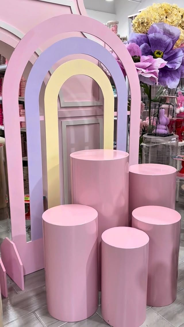 Post 4 by Everything | party supplies | crafts | party decoration on Instagram (video)