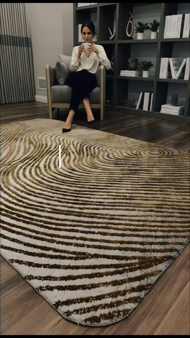 Post 9 by Loominology Custom Made Rugs on Instagram (video)
