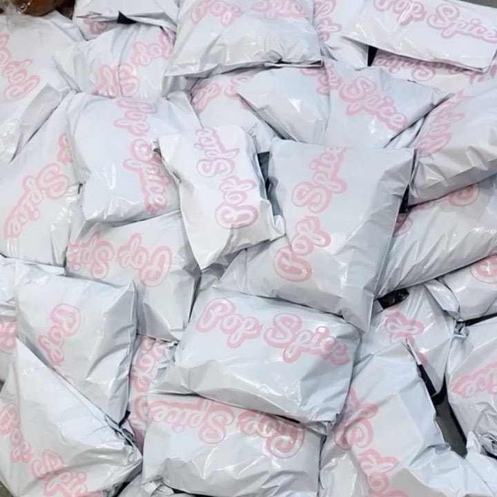 Post 6 by POP Spice®️🦄💫 on Instagram (video)