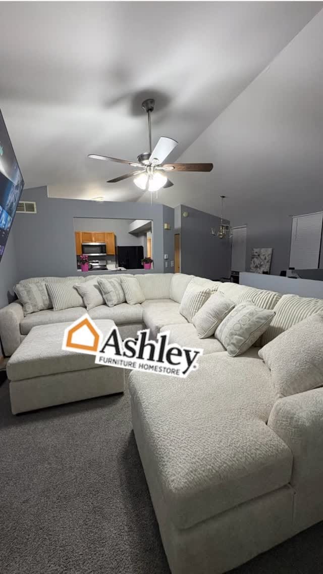 Post 2 by Glamorous Furniture Store LLC on Instagram (video)