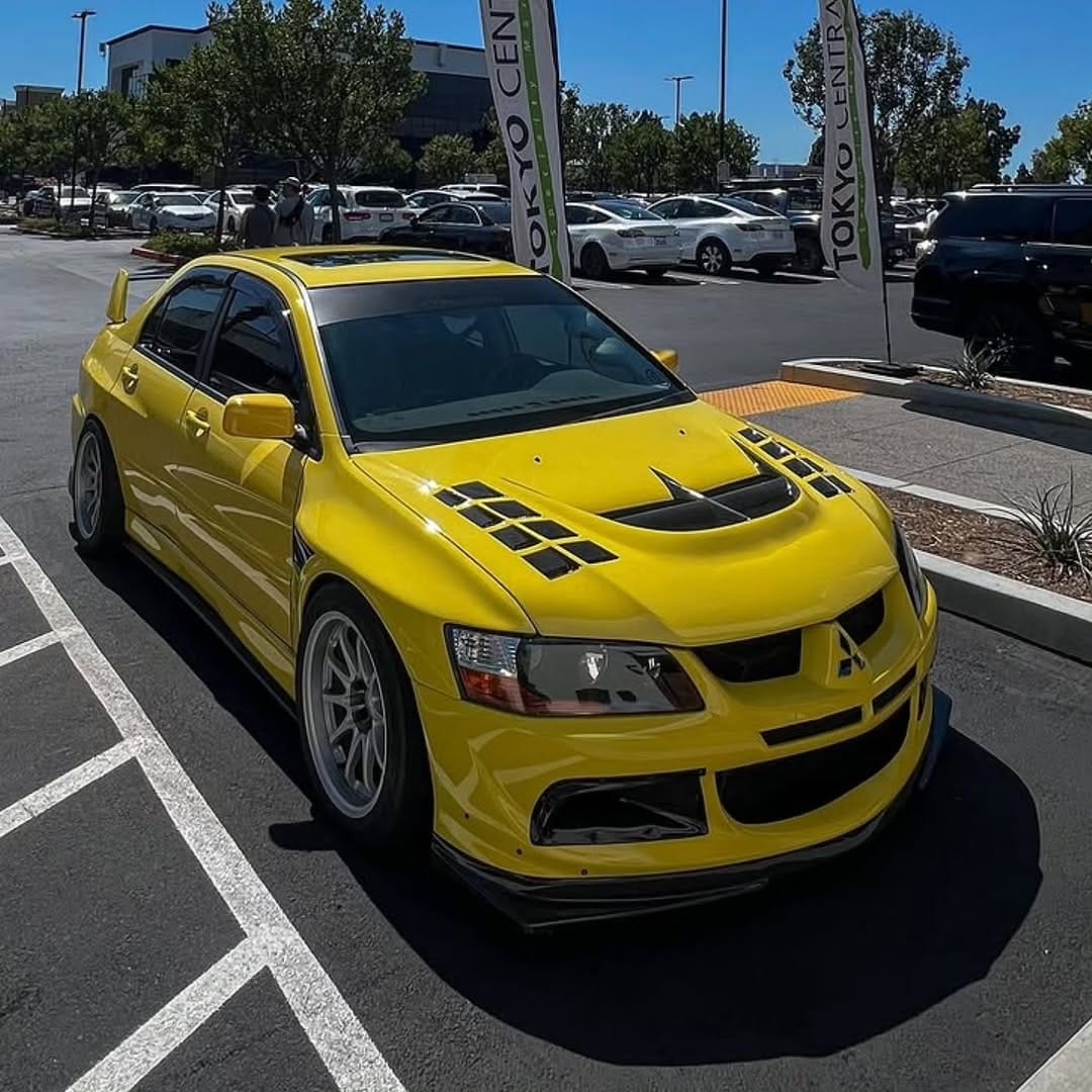 Post 1 by evo.us on Instagram (carousel)