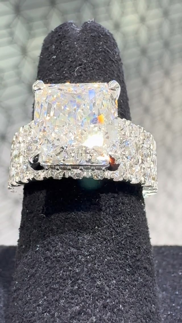 Post 9 by Roe Jewelry on Instagram (video)