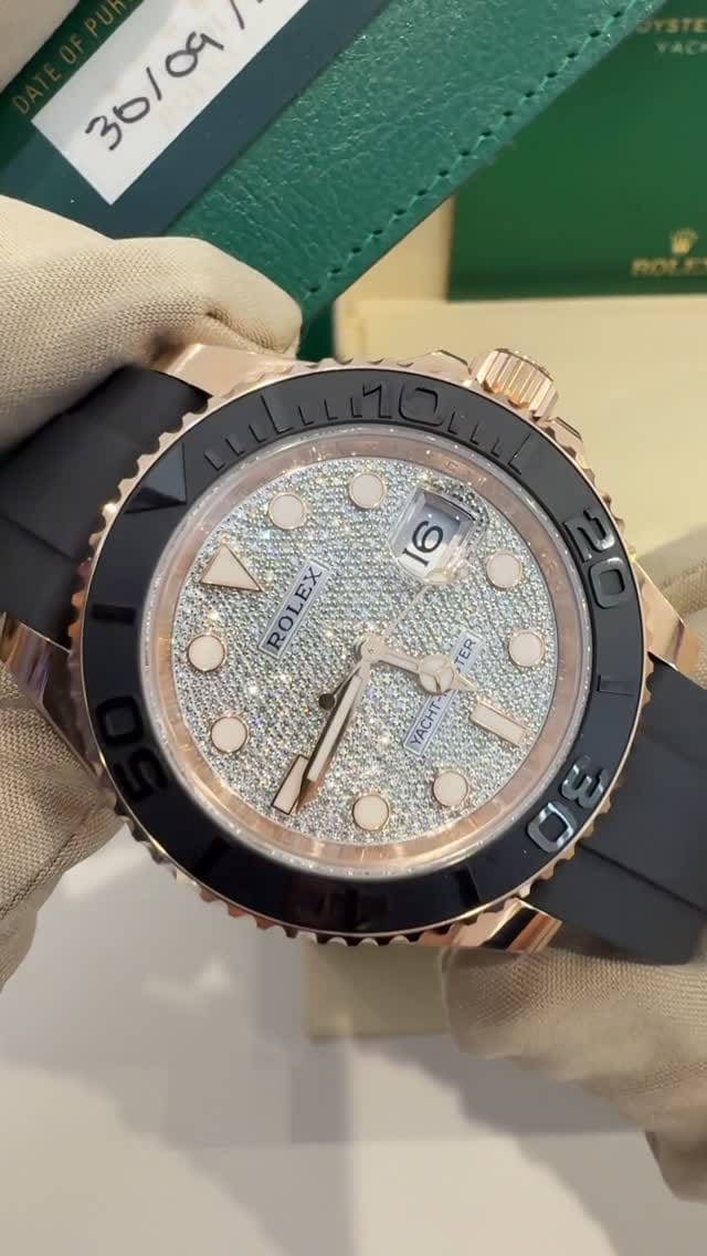 Post 9 by The Prince of Gold on Instagram (video)