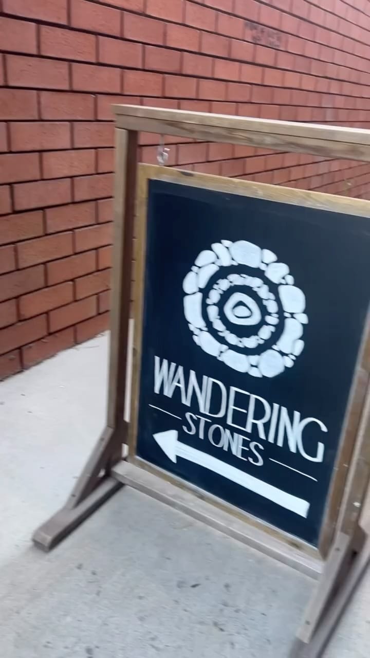 Post 8 by Wandering Stones • Your Favorite Crystal Shop ⭐️⭐️⭐️⭐️⭐️ on Instagram (video)