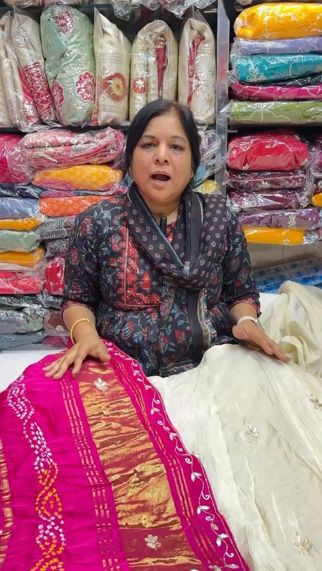 Post 5 by Shree Balaji Sarees Jaipur on Instagram (video)