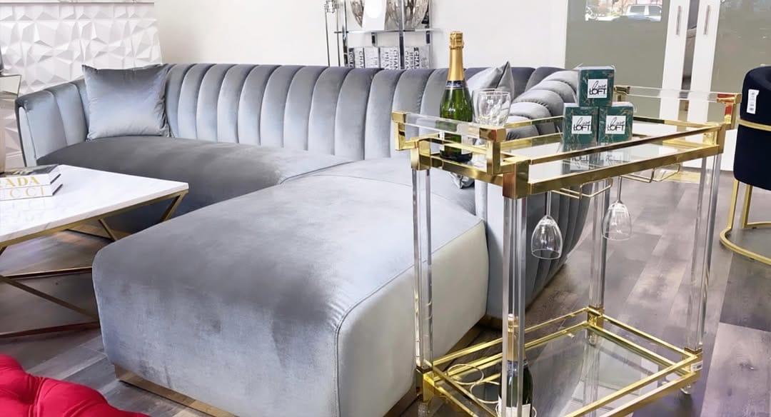 Post 4 by THE LUXE LOFT FURNITURE 👸🏾 on Instagram (image)