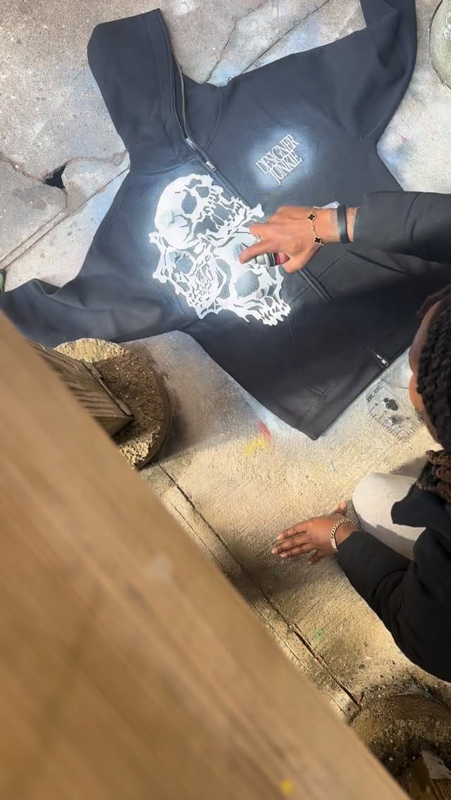 Post 1 by Designer Junkie Apparel💀 CEO on Instagram (video)