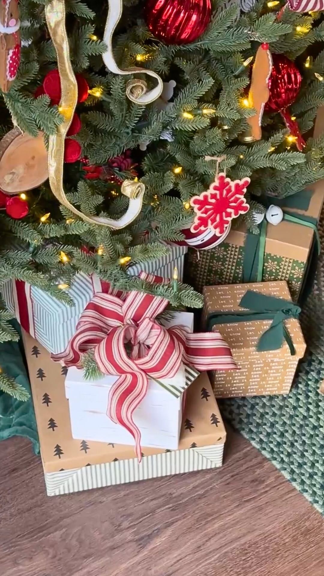 Post 9 by Fashion Island on Instagram (video)
