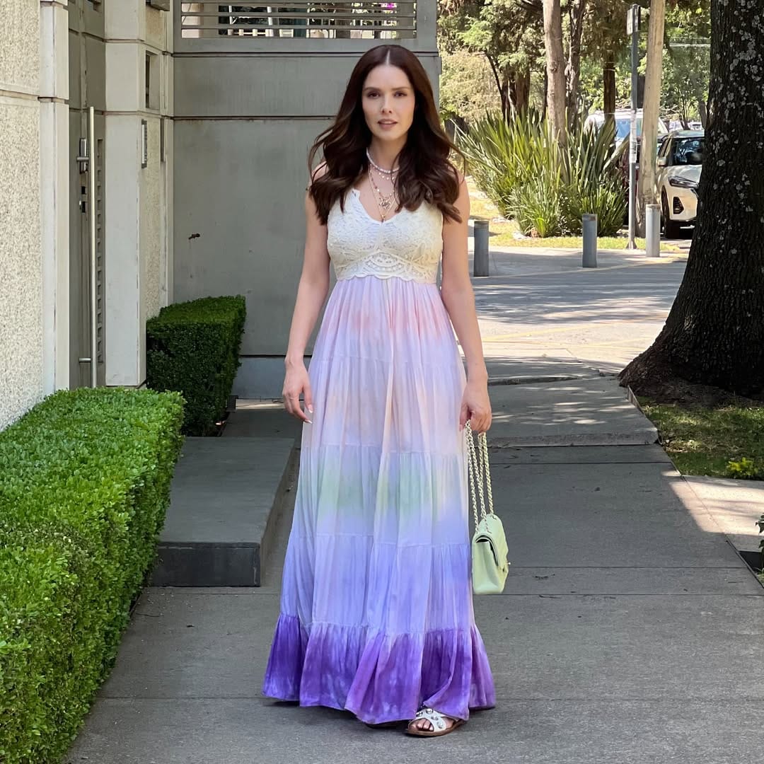 Post 2 by Marlene Favela Fashion on Instagram (image)