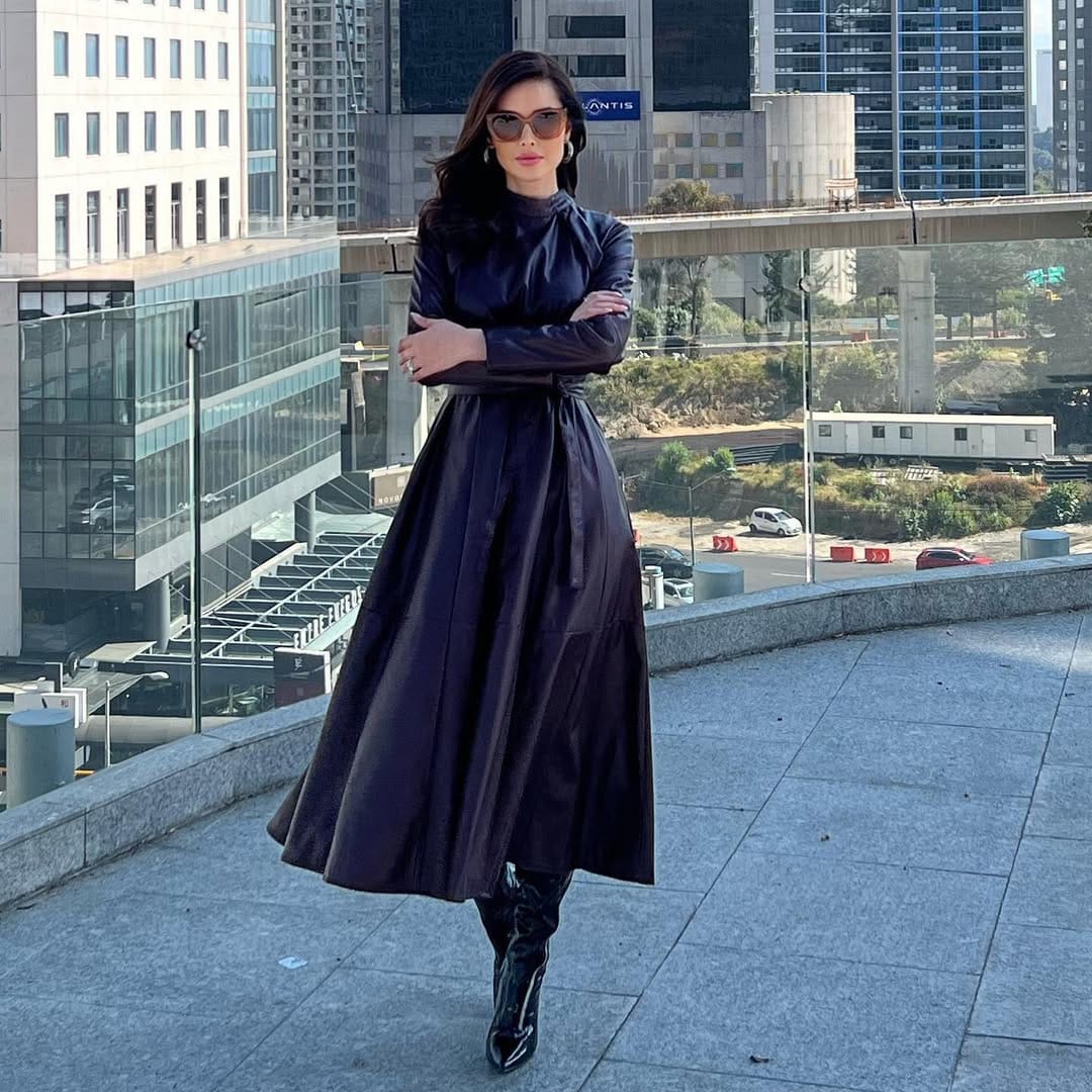 Post 9 by Marlene Favela Fashion on Instagram (carousel)