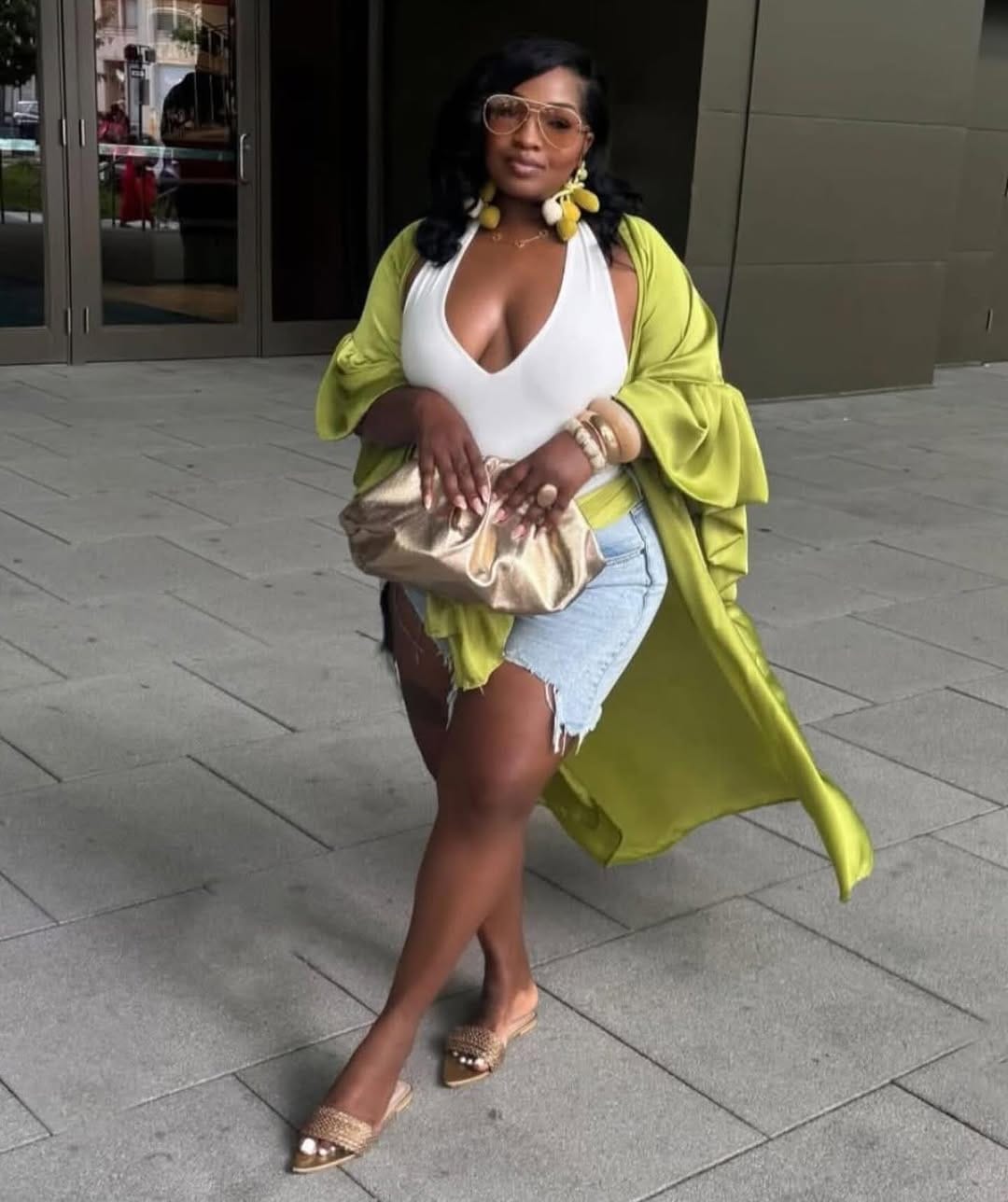 Post 5 by The Bombshell Boutique® on Instagram (image)