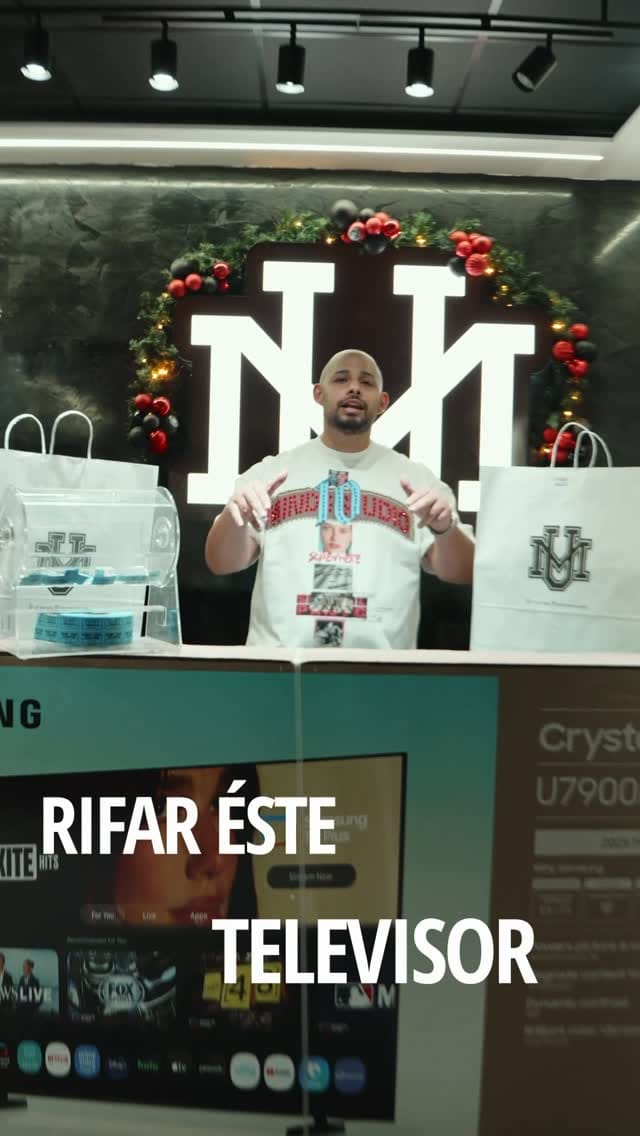 Post 5 by Tenis, Ropa y Accesorios on Instagram (video)