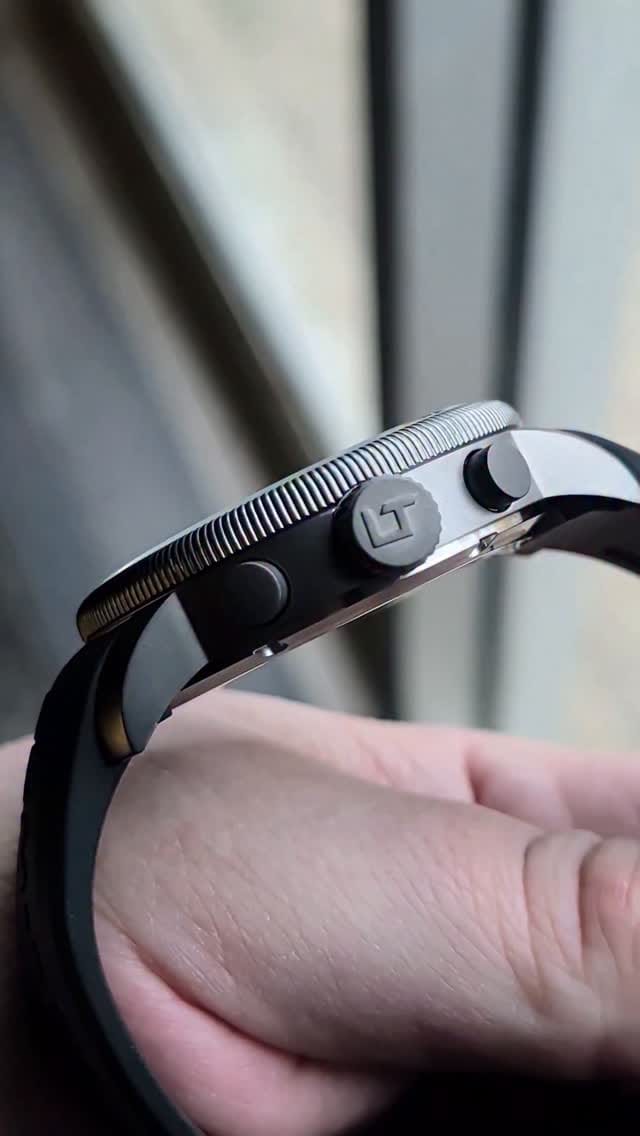Post 10 by Lum-Tec Watches on Instagram (video)