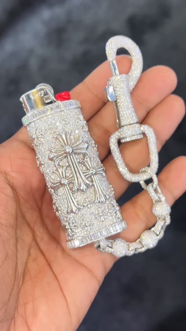Post 8 by Mr Chris Da Jeweler 💎 on Instagram (video)