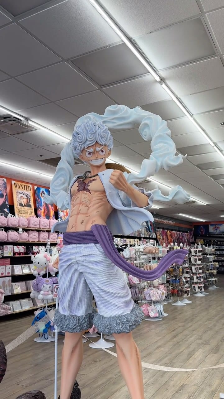 Post 9 by Anime World Store Orlando on Instagram (video)