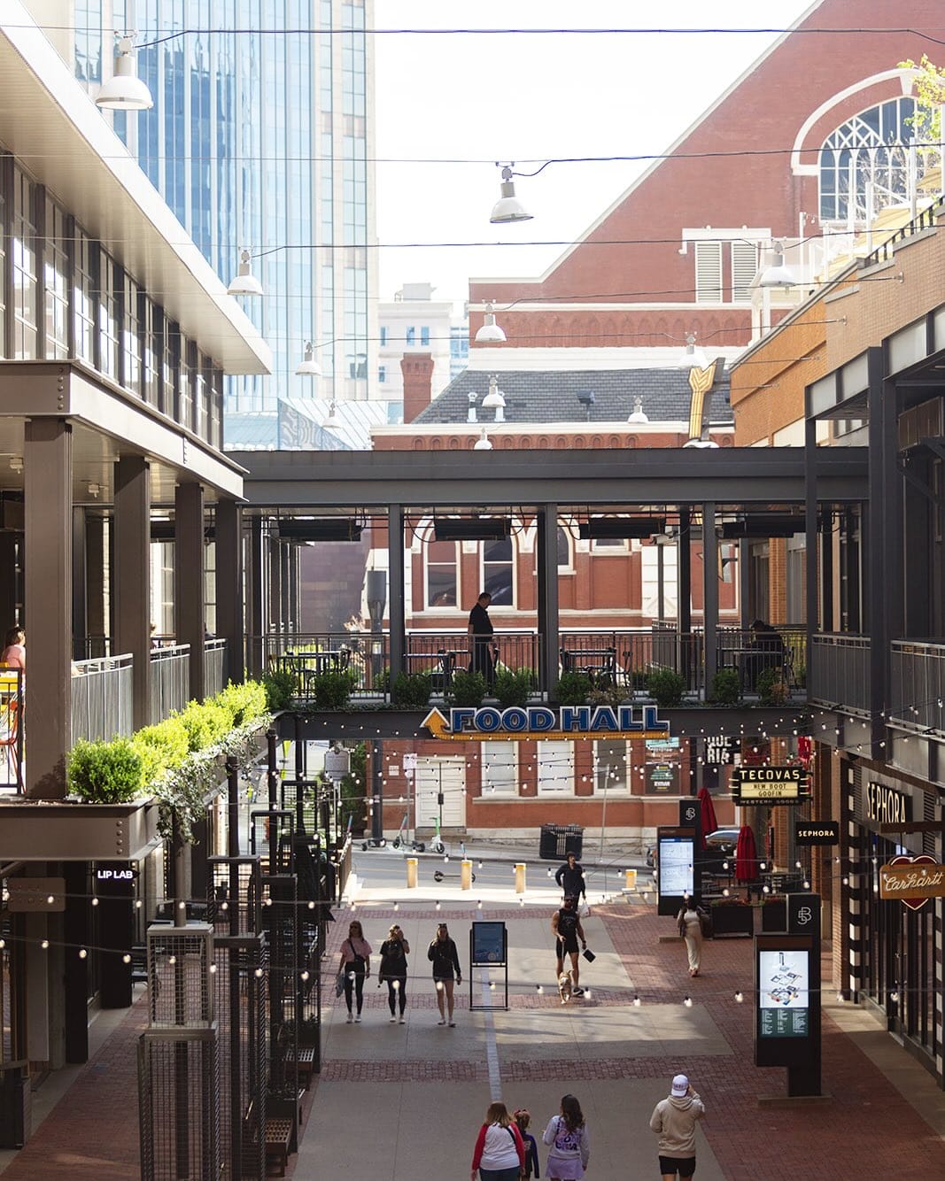 Post 1 by Fifth + Broadway | Nashville on Instagram (carousel)