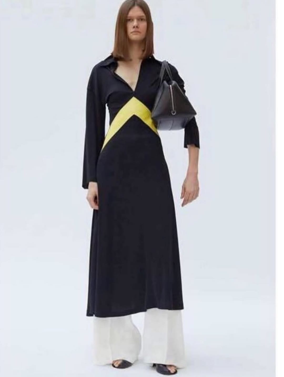 Post 2 by The Phoebe Philo Old Celine Archive on Instagram (carousel)